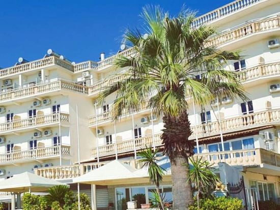 Фото Potamaki Beach Hotel