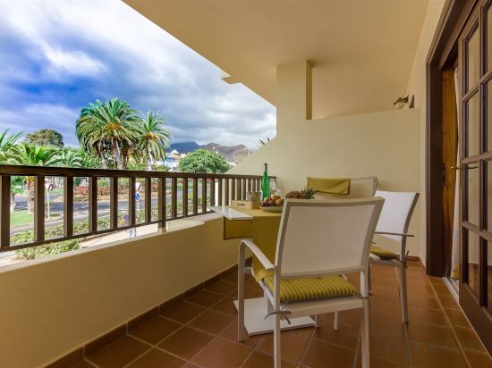 Фото Klayman Olivina Aparthotel