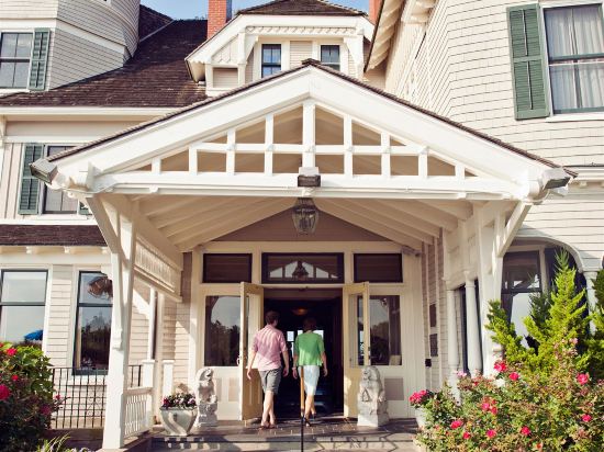 Фото Castle Hill Inn