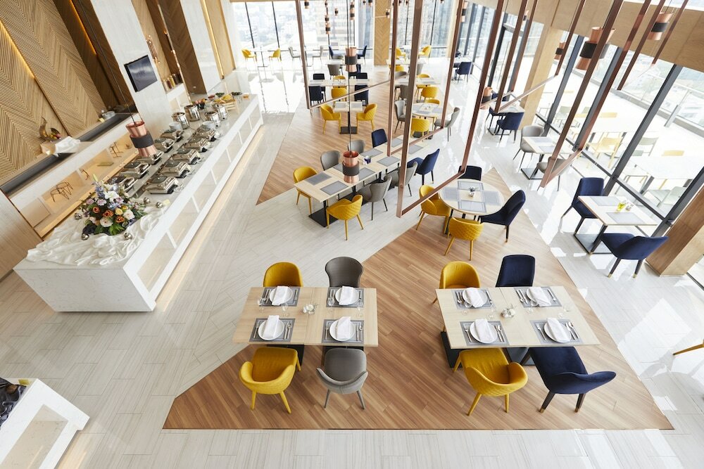 Фото The Quarter Ari by UHG