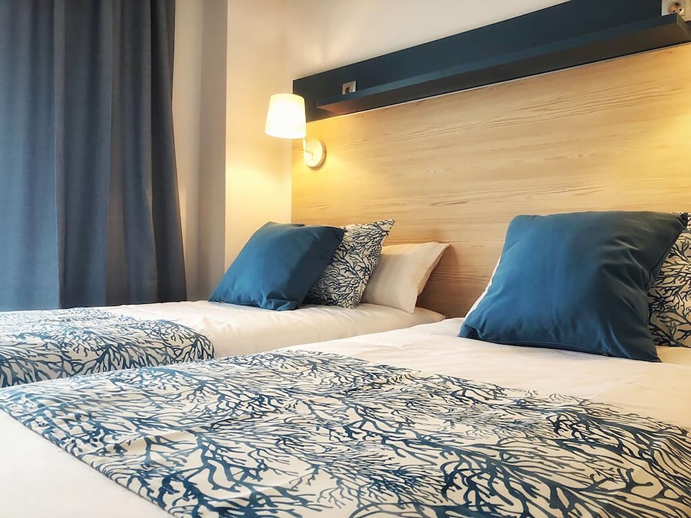 Фото Hotel Salou Beach by Pierre & Vacances