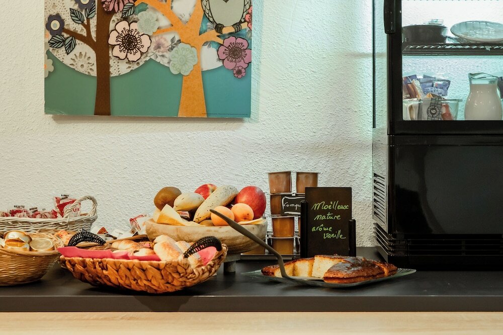 Фото Terres de France - Appart-Hotel - Brest