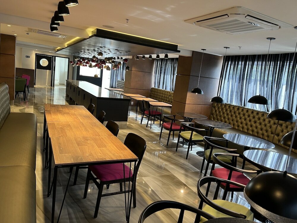 Фото Qs marista stay e hotel