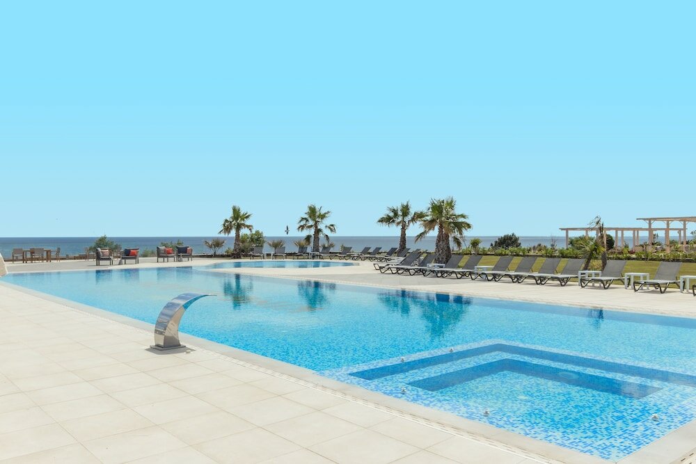 Фото King Maron Wellness Beach Hotel