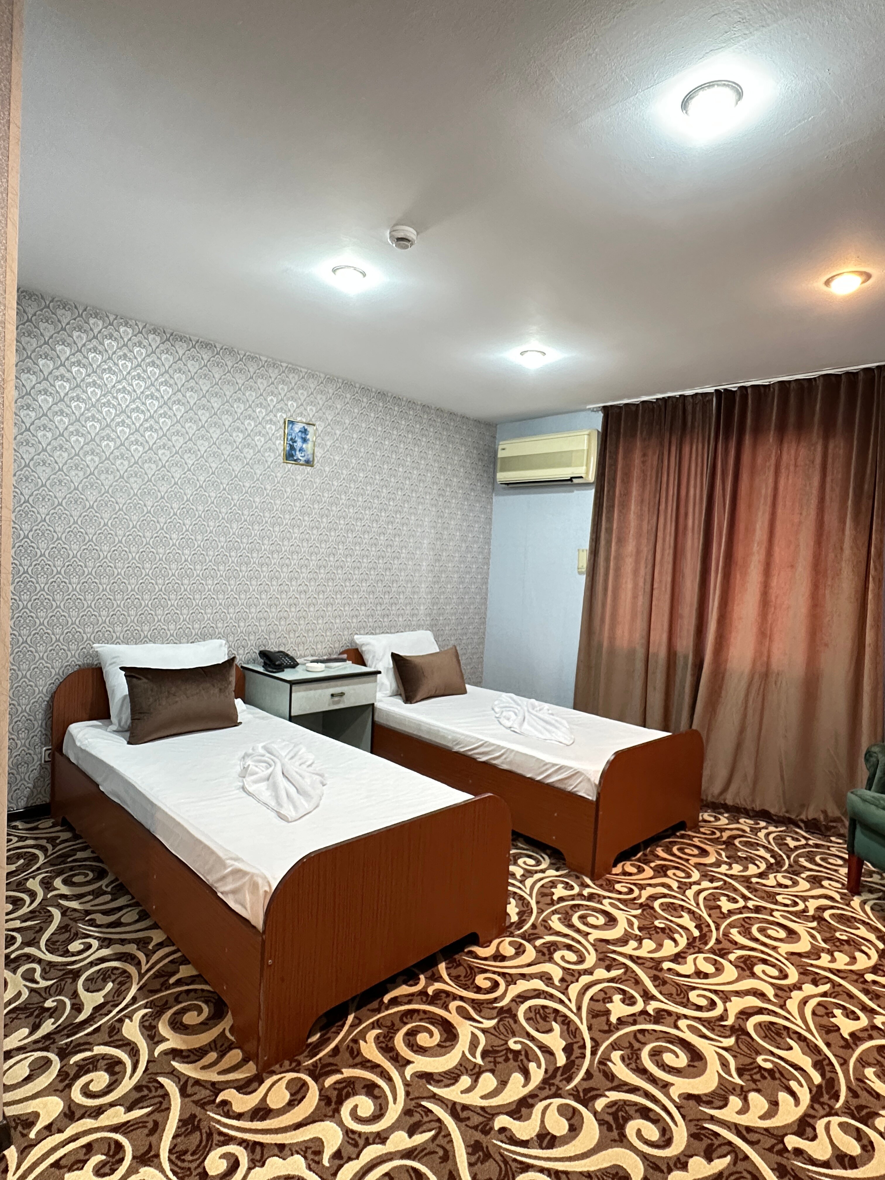 Фото Rosemary Inn Hotel