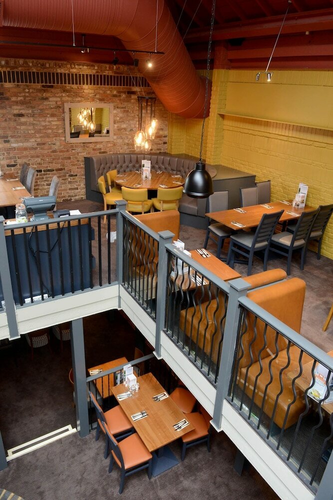 Фото Premier Inn Chessington hotel