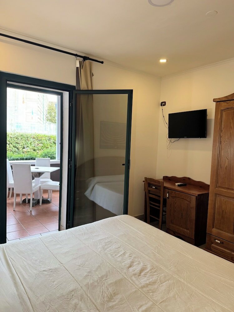 Фото Green Park Hotel