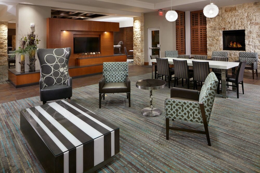 Фото Residence Inn by Marriott San Antonio Six Flags at The Rim