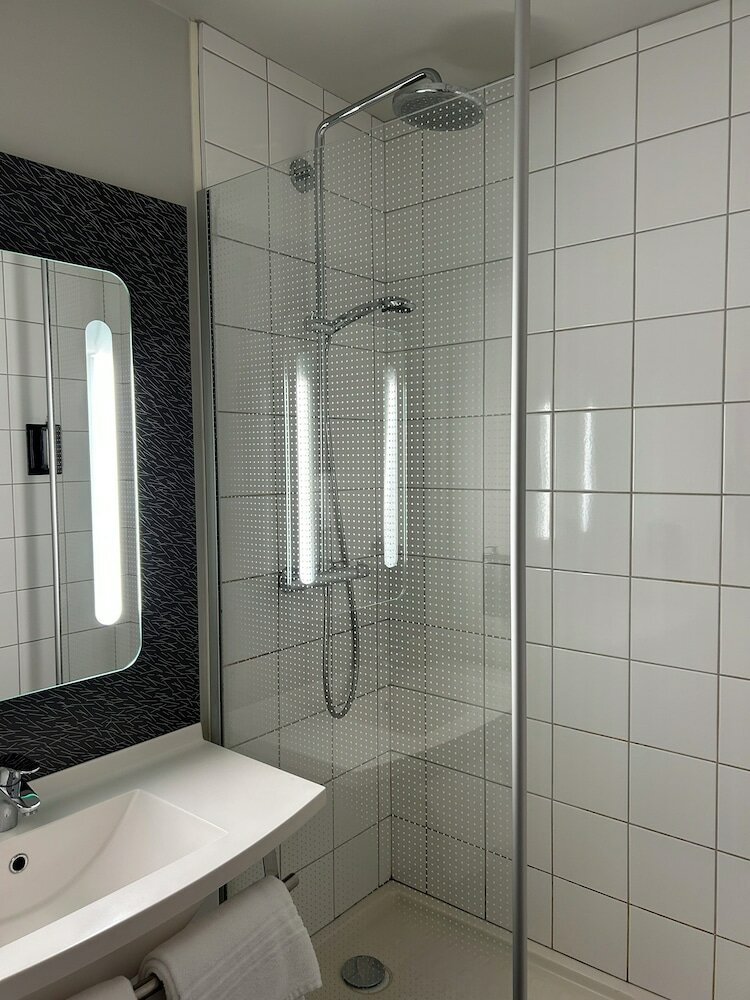 Фото Ibis Roanne