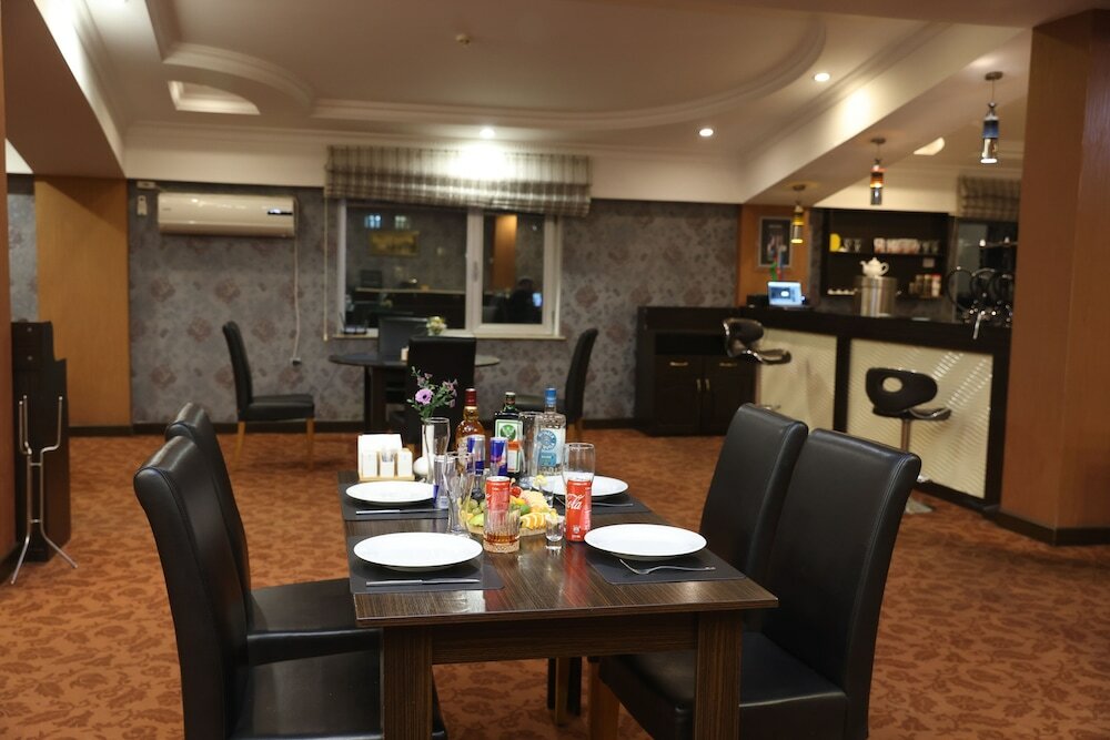 Фото New Baku Hotel