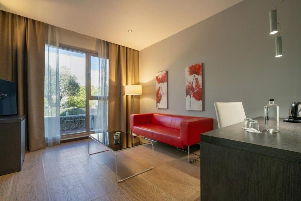 Фото Hotel Eurostars Arenas de Pinto