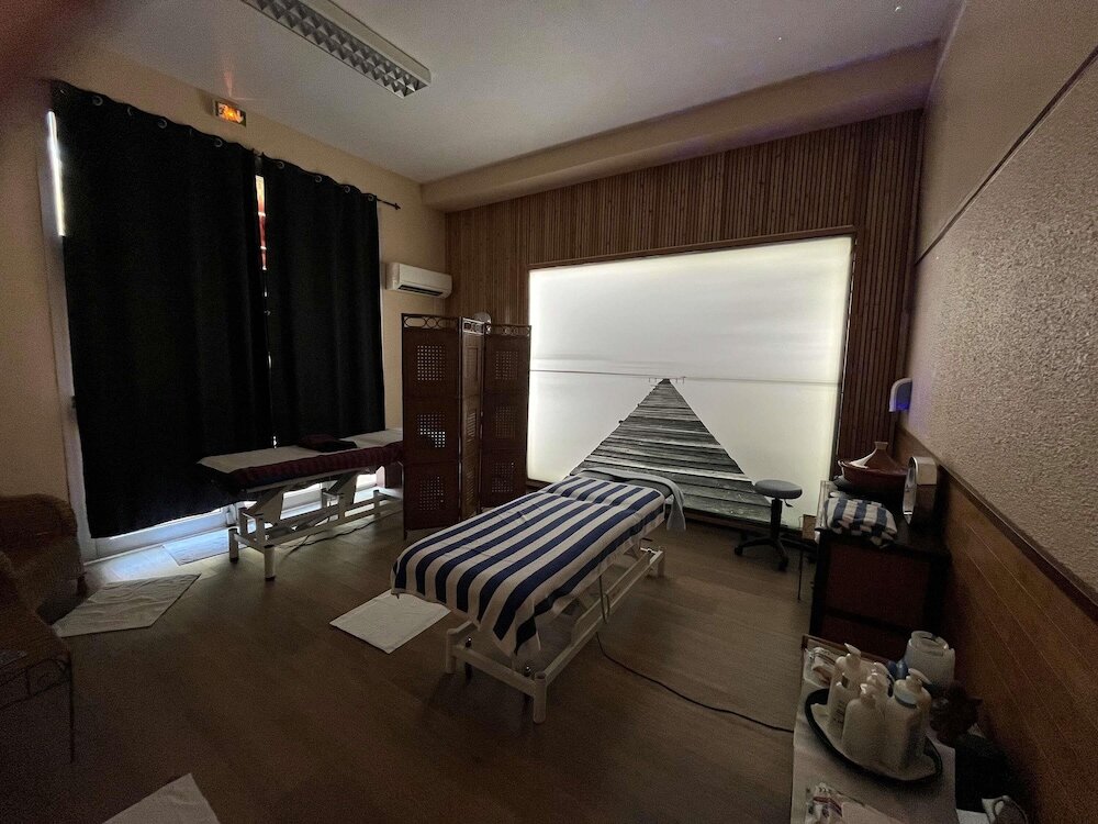 Фото Ibis Sete Balaruc Les Bains