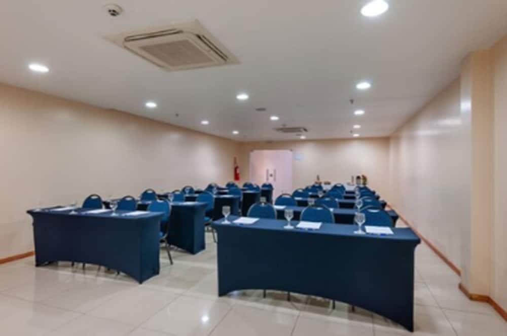 Фото Blue Tree Premium Manaus