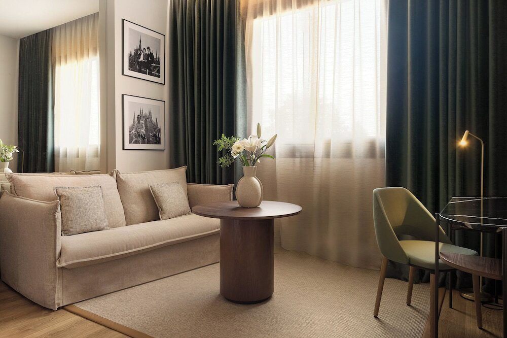 Фото Hotel Melia Milano