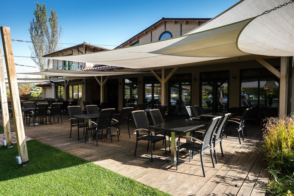 Фото Duna Garden Hotel