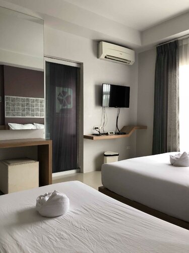 Гостиница Tonkok Hotel в Чианграе