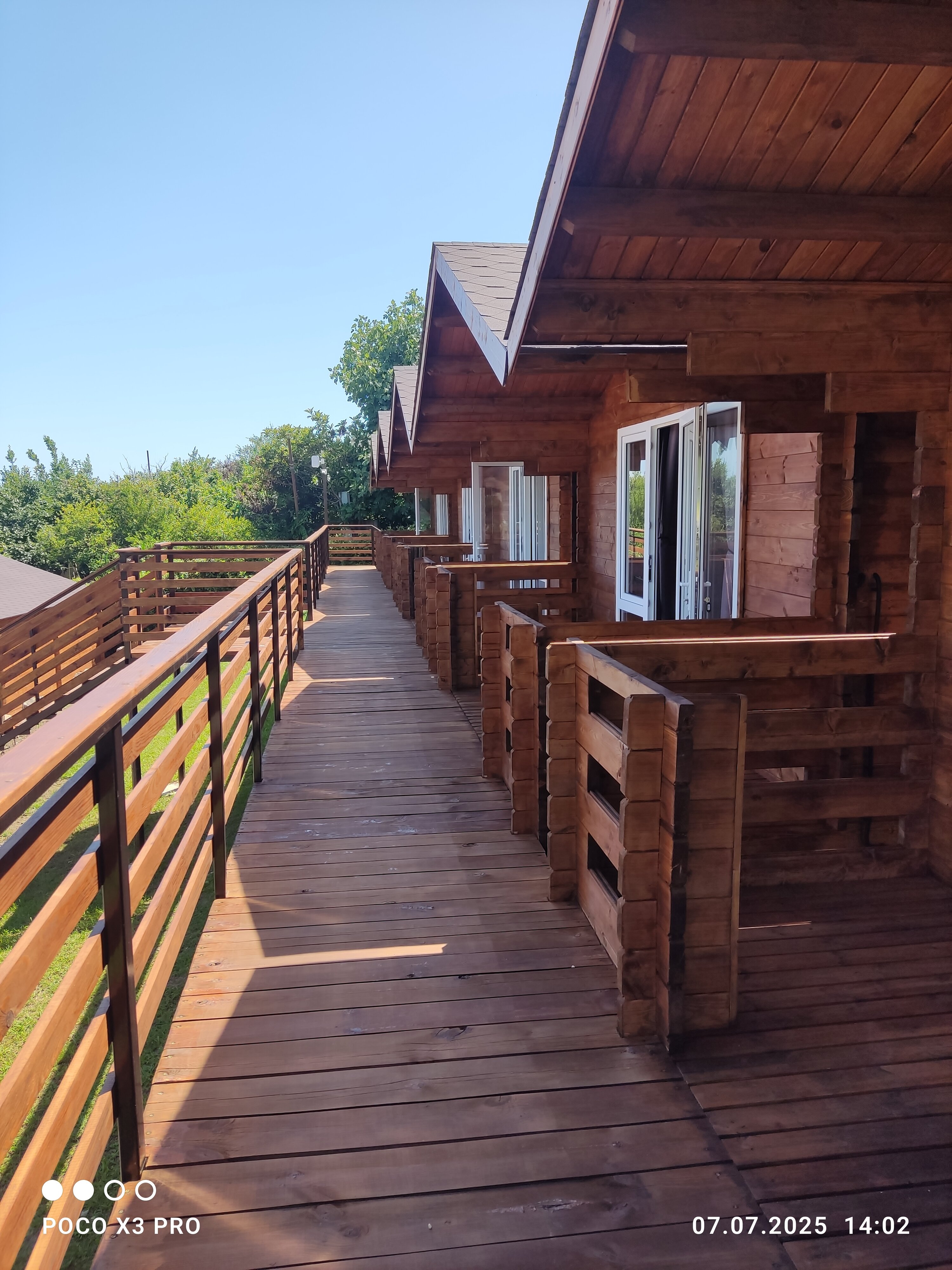 Фото Гостевой комплекс Лазурь