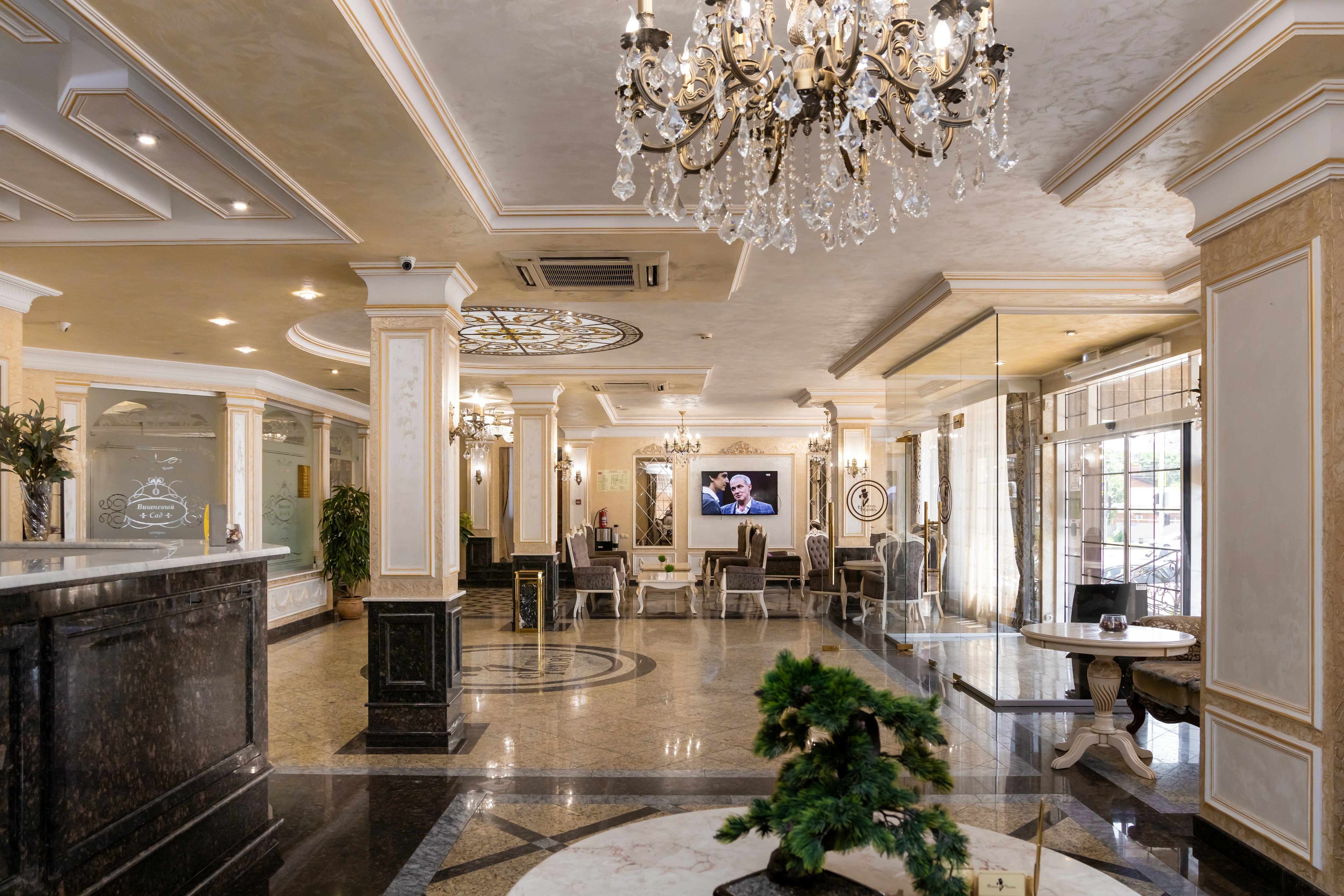 Фото отеля 1