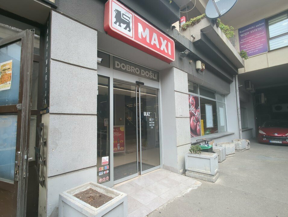 Supermarket Maxi, Belgrade, photo