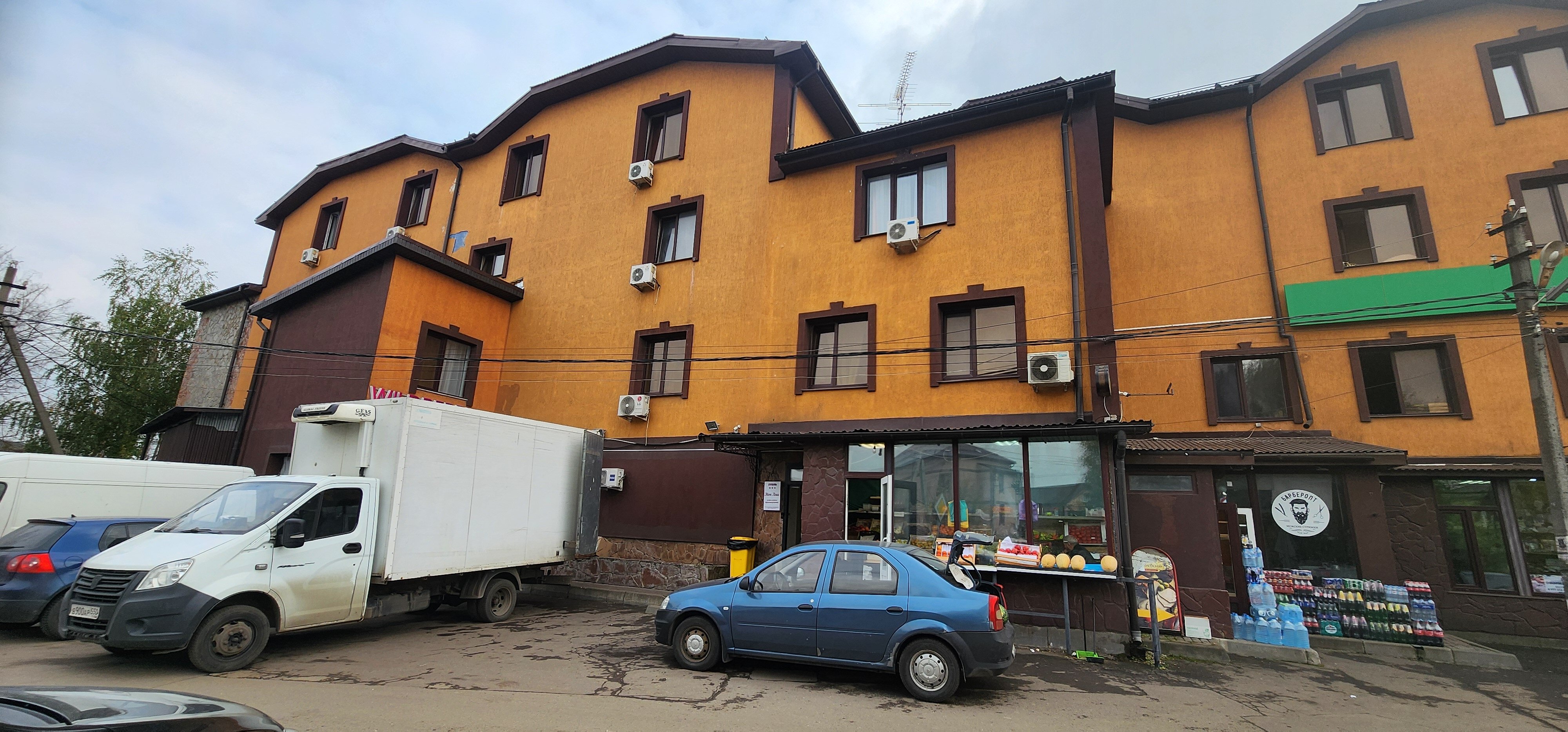 Фото Мон Ами