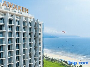 Гостиница Awaken Danang Hotel