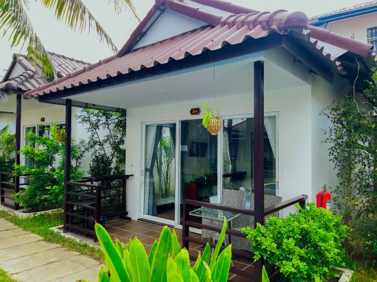 Фото Sea Breeze Resort