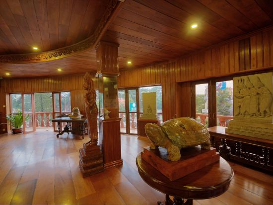 Фото Ta Prohm Hotel