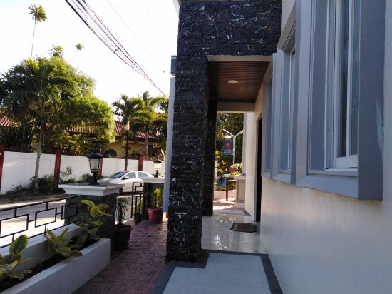 Фото Venezia Suites Hotel