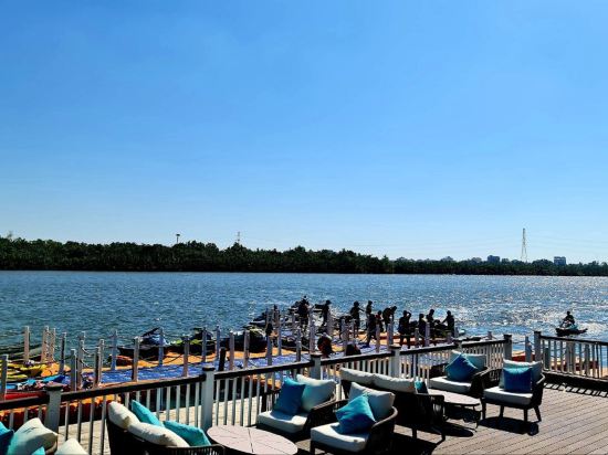 Фото Castle Bayview Resort & SPA