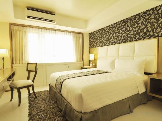 Фото Quest Hotel & Conference Center