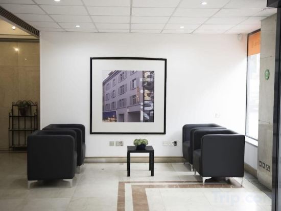 Фото EasyHotel London City Shoreditch