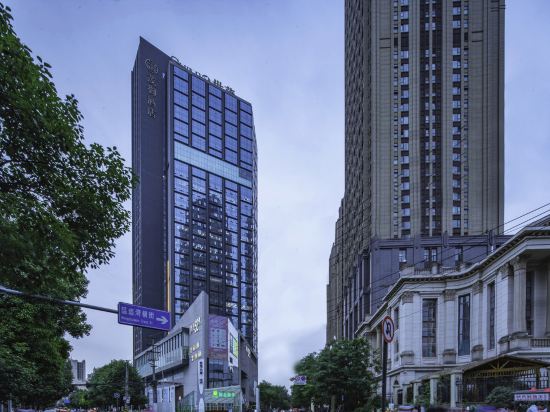 Фото Lujia International Hotel