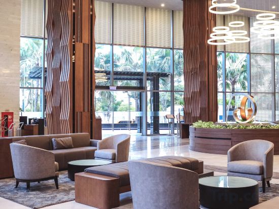 Фото Malibu Beach Hotel