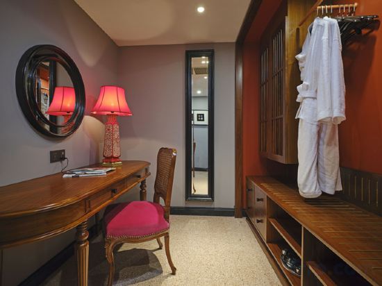 Фото Silk Path Grand Hue Hotel