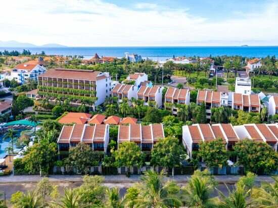 Фото Silk Sense Hoi An River Resort