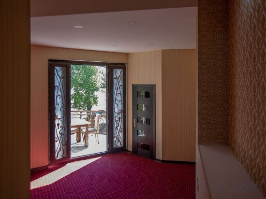 Фото Istanbul Gold Hotel