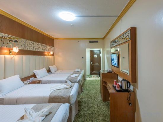 Фото Grand Zowar