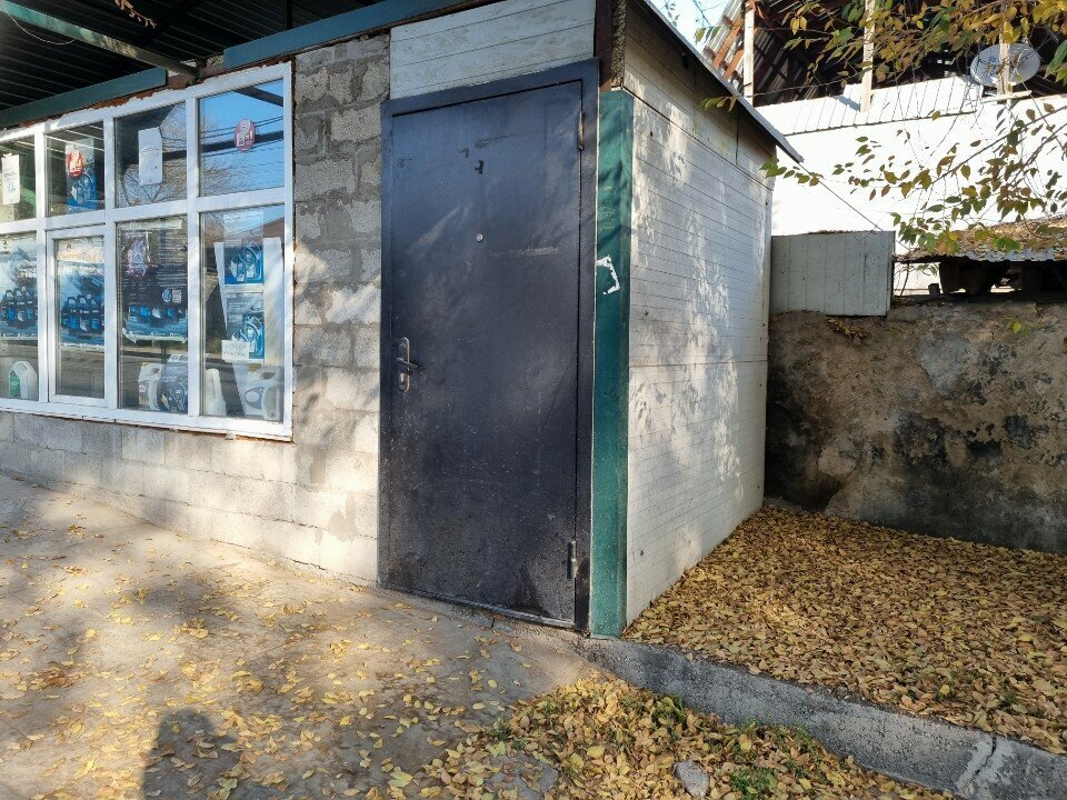 Engine oils Motor Oils, Almaty, photo