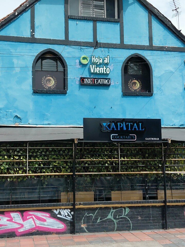 Theatre Hoja al viento, Bogota, photo