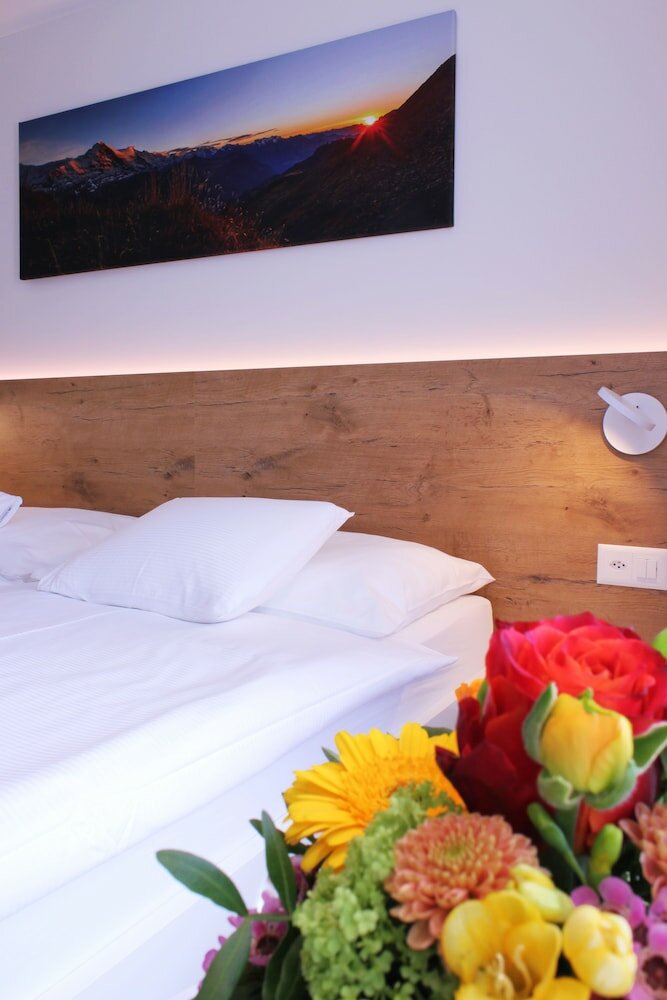 Фото Hotel Bernerhof