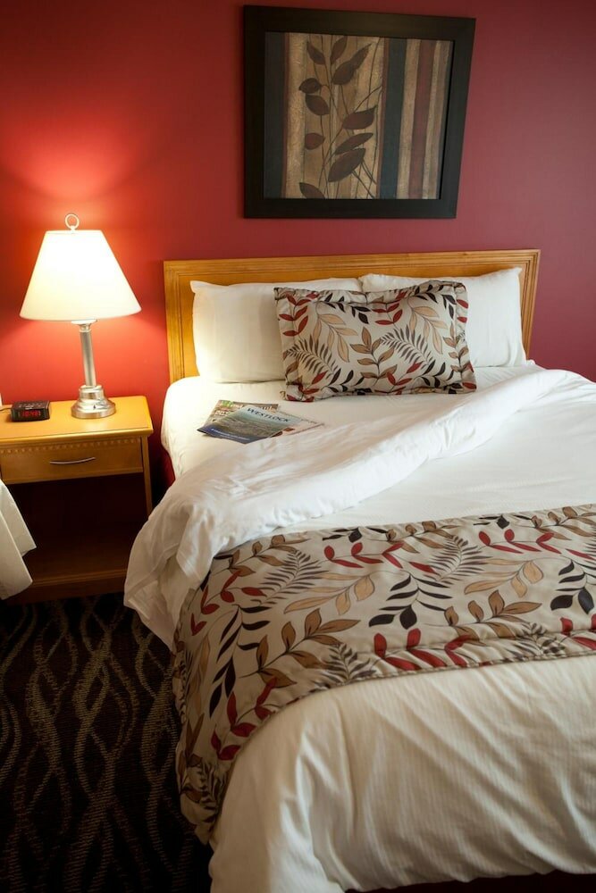 Фото Westlock Inn and Conference Centre