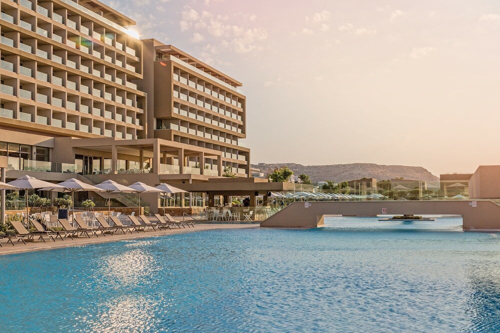 Фото Amada Colossos Resort