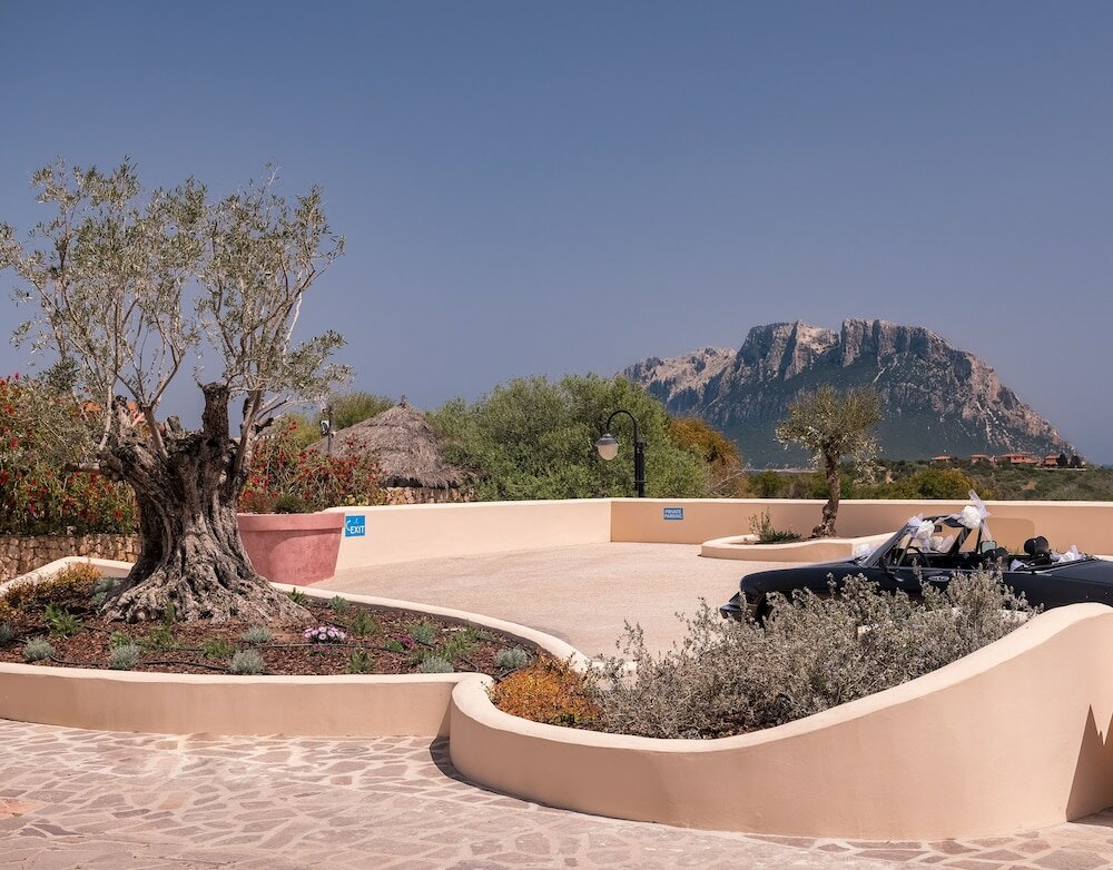 Фото Hotel Ollastu