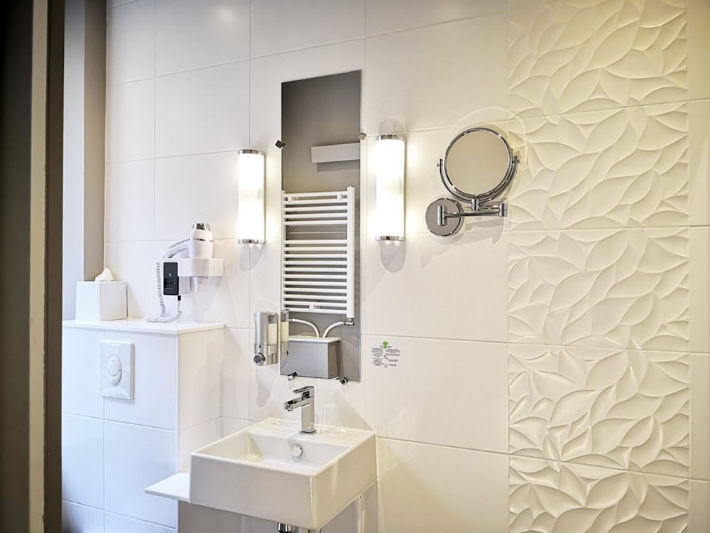 Фото Hotel Voltaire Opera Nantes Centre