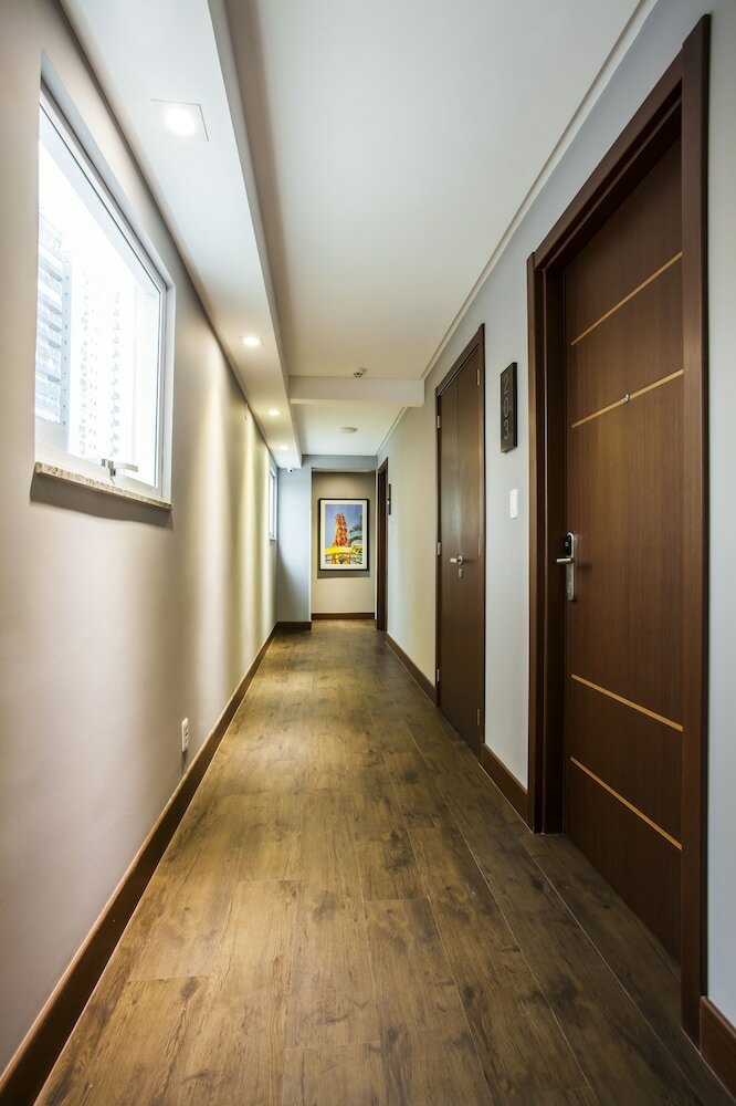 Фото Santa Inn Hotel