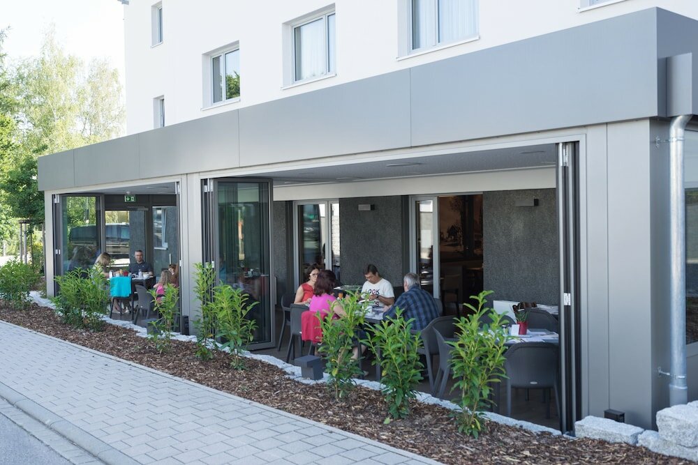 Фото Hotel bomonti Nürnberg West