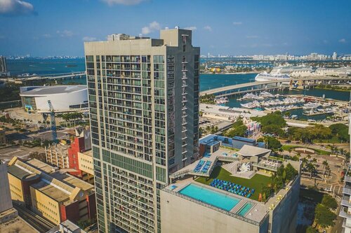 Гостиница The Guild Downtown - X Miami в Майами