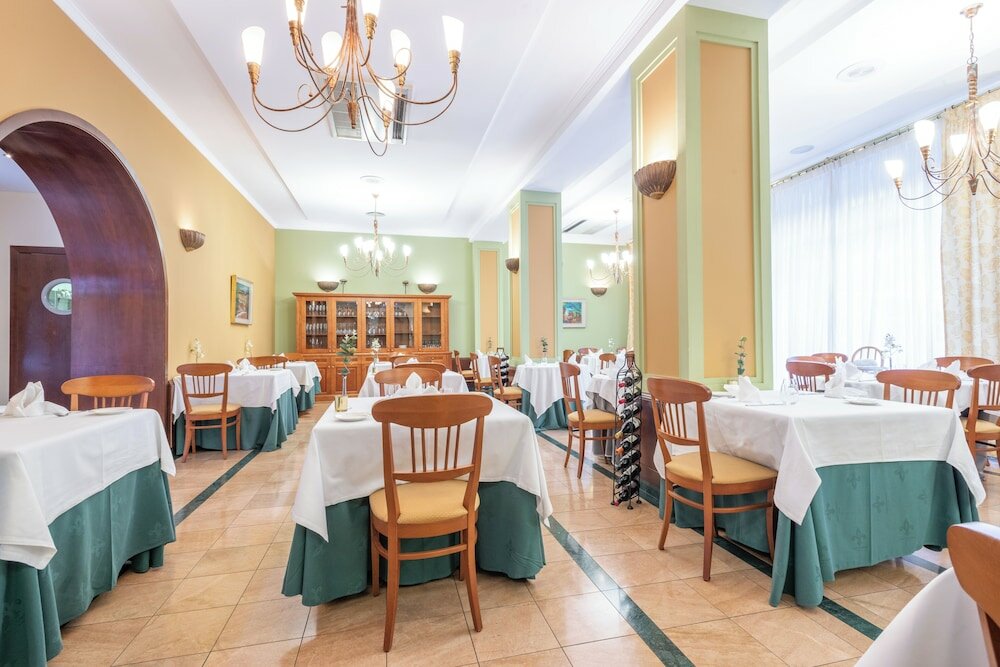 Фото Hotel SPA Termes Carlemany