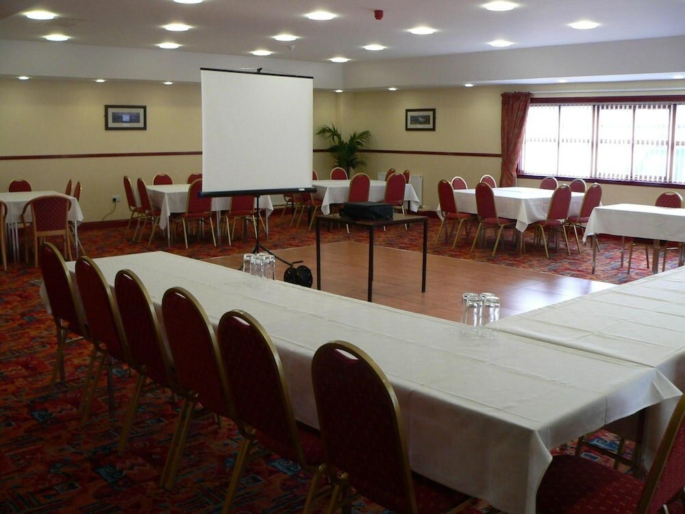 Фото The Ayre Hotel