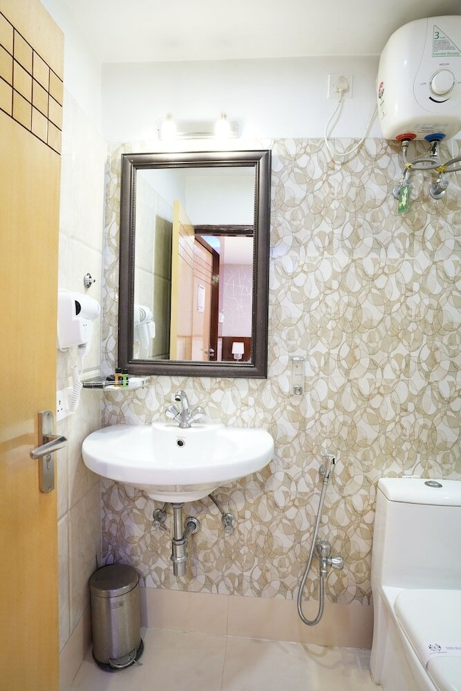 Фото Hotel Emirates